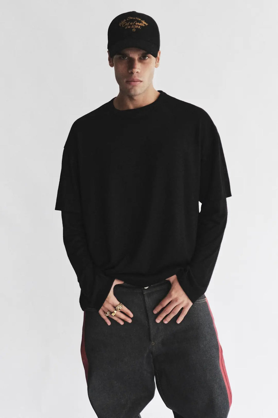 Siyah Çift Kollu Relaxed Fit Triko T-Shirt