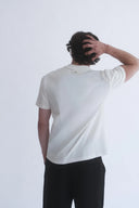 Gögüs Nakış Detay Fit Kalıp Ekru T-Shirt
